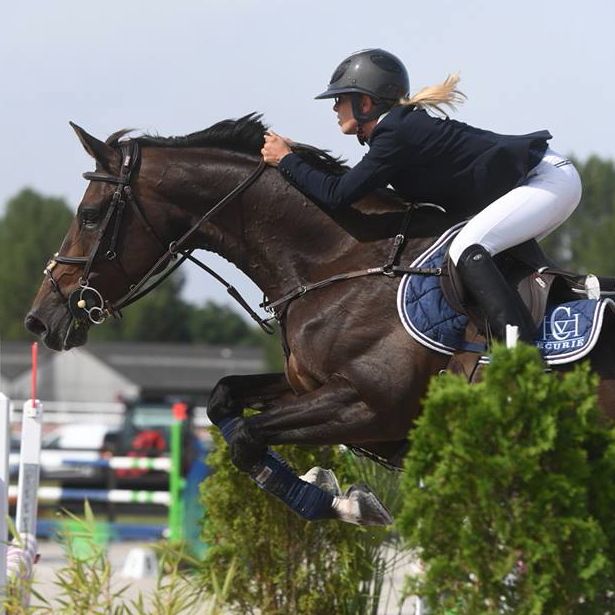 Chloé Van Hove (Photo : Horse Pilot Jump Festival)