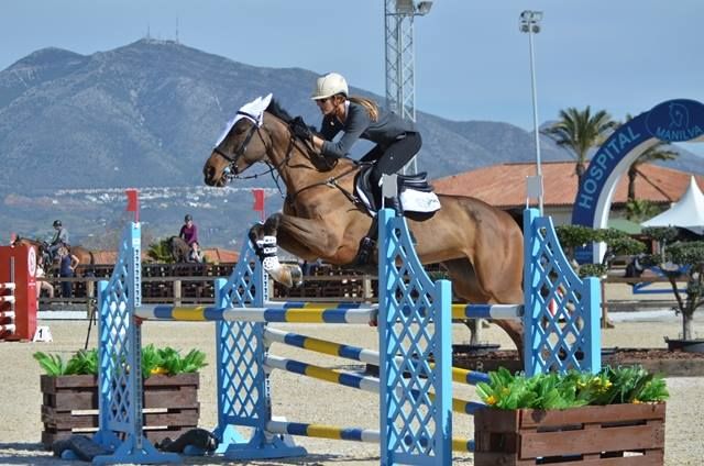 Cassandre Malherbe et Fee Van Het Cauterhof - Mijas 2017 - Equinews (c)