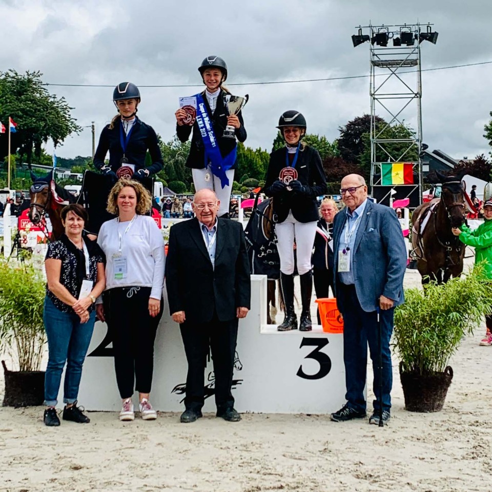 Le podium de la Coupe de Wallonie scolaires