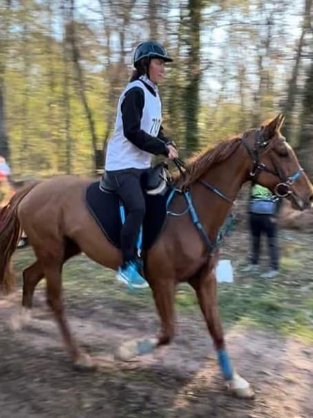 Elisabeth Hardy et Plume en Folie CEI 1* 100 km Loubejac 9-04-2023 @Facebook PA