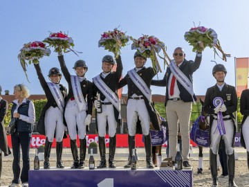 L'équipe belge gagnante de la Coupe des nations (© FEI/ Hippo Foto)