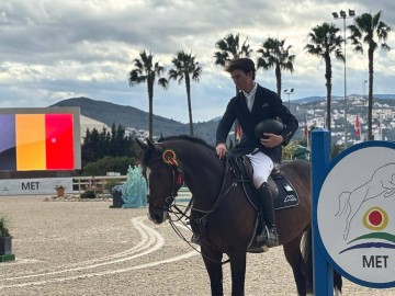 Bart Jay Jr Vandecasteele