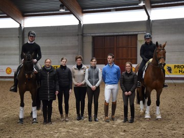 De gauche à droite: Justin Verboomen, Isabell Werth, Antonia Arl, Françoise Hologne-Joux, Amandine Prevost, Simon Missiaen, Charlotte Defalque, Carole Schepens