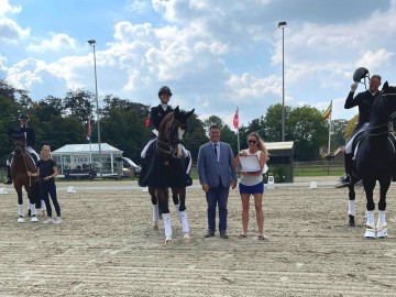 Larissa Pauluis et Flambeau - CDI3* Waregem 2021 @Facebook Larissa Pauluis