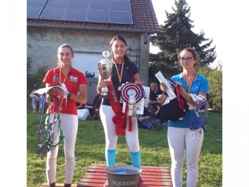 Podium du Championnat 80 km @Facebook Nam-Ee Leloux