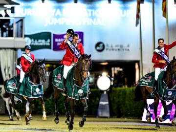 Tour d'honneur de la finale de la FEI Nations Cup à Barcelone (c) FEI