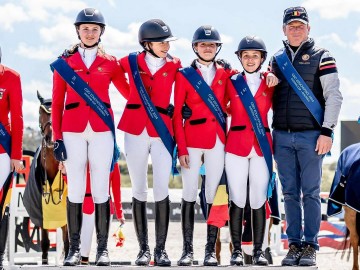 L'équipe belge children gagnante à Zduchovice